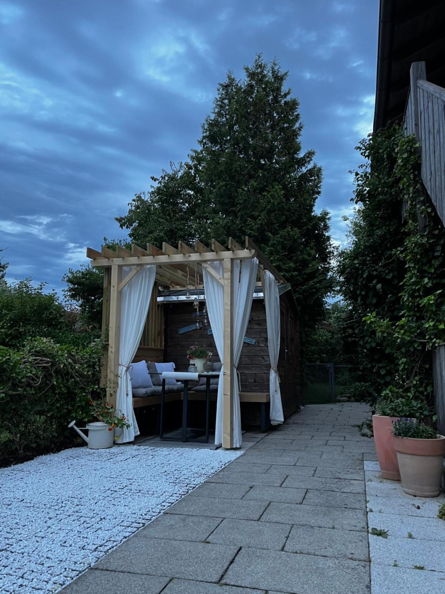 Apartment Wohlfuehlplatzl - Urgemuetlich & Ruhig Vogtareuth Экстерьер фото